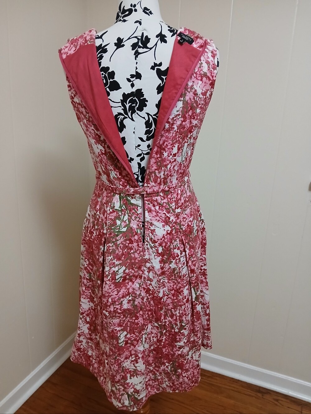 Talbots Linen Floral Sleeveless Midi Dress with Belt - Picture 11 of 12